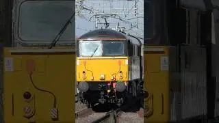 Class 87 passing Acton Bridge #trains #railway #trainvideos #train #trainspotting #trainsatspeed