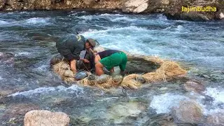 fishing in the himalayan river || lajimbudha ||