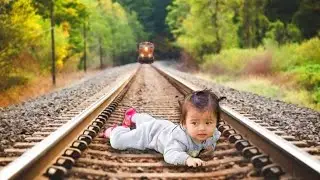 No Maalgadi No Local 🤍 only full speed Express #trainvideo #video #shortsfeed 