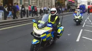 Metropolitan Police x2 Diplomatic Protection Group Bikes on a shout