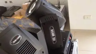 Moving Head Beam 200 5r soltando tinta verniz