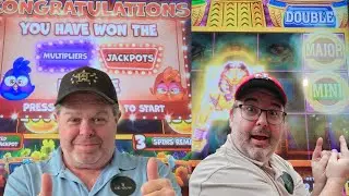 Reign of Gold Major Jackpot + Crazy Chickens Bonus Action - Slots At Coushatta