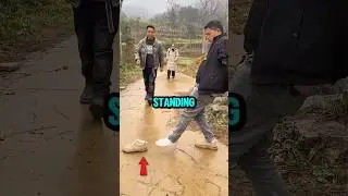 She Helped a Man With No Arms But Then Got a Big Surprise