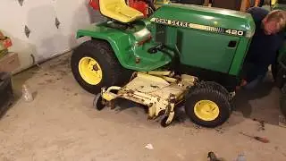 John Deere 420: Часть 7 — Установка деки