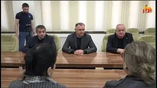 Президент Южной Осетии Алан Гаглоев встретился с представителями комитета &laquo;Матери Беслана&raquo;.