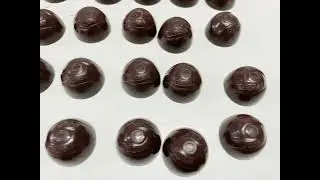 Godiva One Shot filling chocolate machine