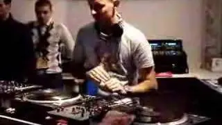 DJ Getdown using Gemini CDT-05's at SIEL 2007