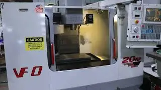 HAAS VERTICAL MACHINING CENTER MODEL: VF0
