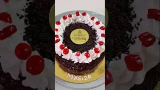 Black Forest Cake | Birthday Cake | #shorts #barodafoodie #eggless #barodavibes #blackforestcake |