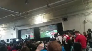 Crowd Sings 'O Canada' at GOML 2016