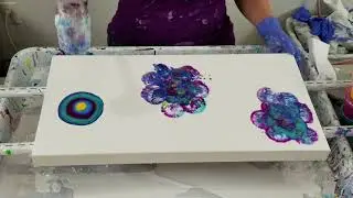 (392) OMG amazing colors acrylic pour