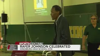 Rafer Johnson goes into inaugural Kingsburg High Hall of Fame