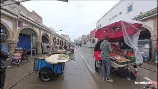 Essaouira d&eacute;sert avant la temp&ecirc;te. Le charme de la medina avant la pluie #maroc #travel #rain #zen