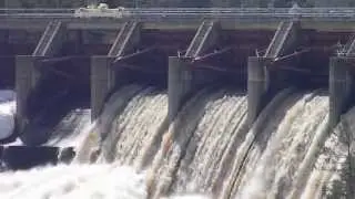 Dam Closes Flood Gates | Jason Asselin