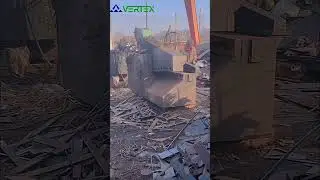 200-Ton Alligator Shear #shear #metalcutting #metalrecycling #wasterecycling #scraper