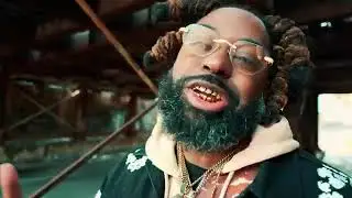 Tragedy Khadafi Joins Showrocka on Reality Rap 🎙️ (Grimey Hip Hop Visual) (Official Music Video)