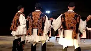 Μαύρο Πουλάκι Ξεβγαινε . Τρία Μπαιρακια . Ήπειρος.