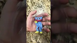 Opening a Poppy playtime mini figure #Poppy Play￼time #Official merch!￼
