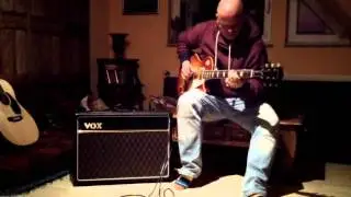KIERAN HILBERT digs his guitar VOX AC 15 C1