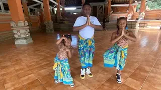 Come with us on a private tour through UBUD!