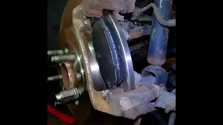 2011 Ford Taurus Rear Brake & Rotor Replacement