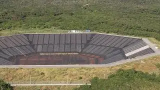沖縄県　ジャングルの中の巨大発電設備　DJI 0209