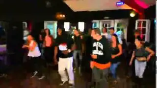 NIAKO SHINES SALSA SEPT 2014