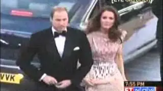 Wills and Kate make first public appearance as married couple