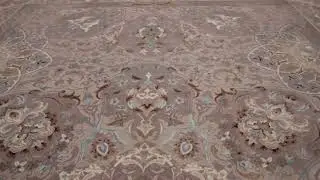 Rug & Kilim&rsquo;s Modern Classics Rug, Beige and Mauve with Floral Medallion &ldquo;Ghapi&rdquo; - 34536