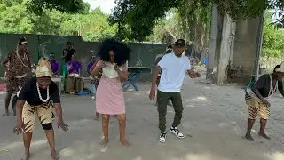 ENJOY THE AFRICAN DANCE 💃 WATCH UNTIL THE END.