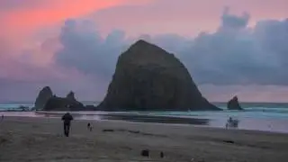 Cannon Beach Haystack Rock Timelapse