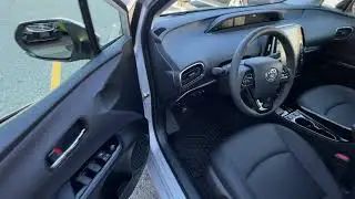 2022 TOYOTA PRIUS AWD-e Technology ONLY 431 KM