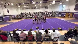Hayes Middle School Cheerleaders 2022 (music routine)