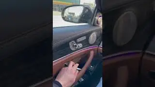 Exit Warning Assist / EWA Mercedes W213 E-class Pre-facelift. Safe door open.