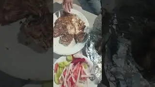 Delicious sea food fish bbq and prawns grilled Rashid sea food restaurant kemari karachi.