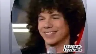 Riccardo Cocciante a Sanremo - Vittoria, premiazione canta Se Stiamo Insieme