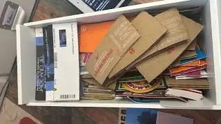 Организация с Джуди &mdash; ящик с разнообразными карточками