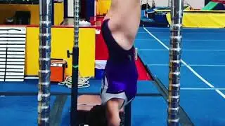 Pirouette drill for uneven bars