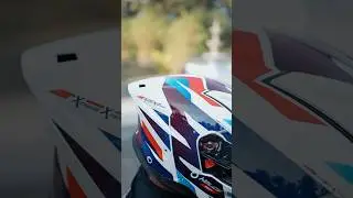 Studds Helios D2 Circuit &mdash; яркий стиль, чёткий обзор и комфорт. Безопасность, которая всегда с вами.