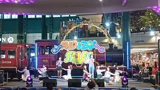 The Glass Girls (Trainee) [Full stage] งาน MID YEAR SALES