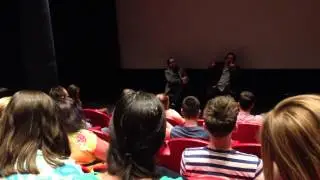 JAKE (10000HAWKS) ASKS JON FAVREAU A QUESTION / JONDBARKER