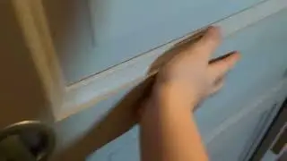 Je suis encore coinc&eacute;e aux toilettes ￼