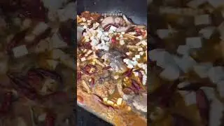 funny fish cooking on crane क्रेन पर मज़ेदार मछली पकाना #viralshorts #shorts