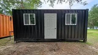 Customized 20' Shipping Container Home / Office