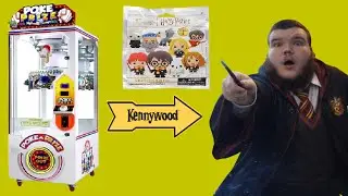 How Many HARRY POTTER Bag Clips Can we WIN at Kennywood! (Poke a Prize Arcade Machine)