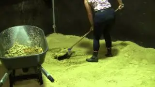 Cleaning a Horse Stable is super easy with Proteq Equine Bedding