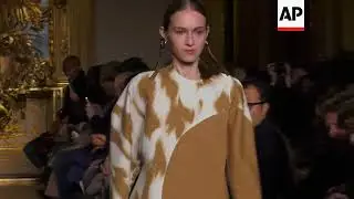Mila Schon delivers their latest collection in Milan
