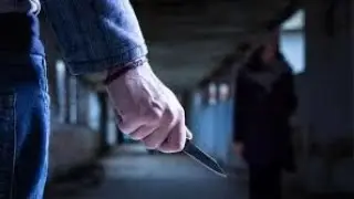 Krav Maga Taktiken gegen einen Messerangreifer.