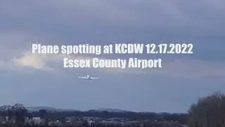 Plane spotting at KCDW - Essex County Airport - Runway 28 - 12.17.2022