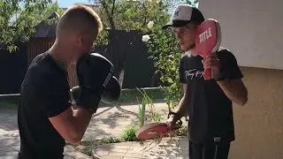 Работа на лапах Bondarenko Boxing Coach тренировка по боксу Bondarenko Boxing Club